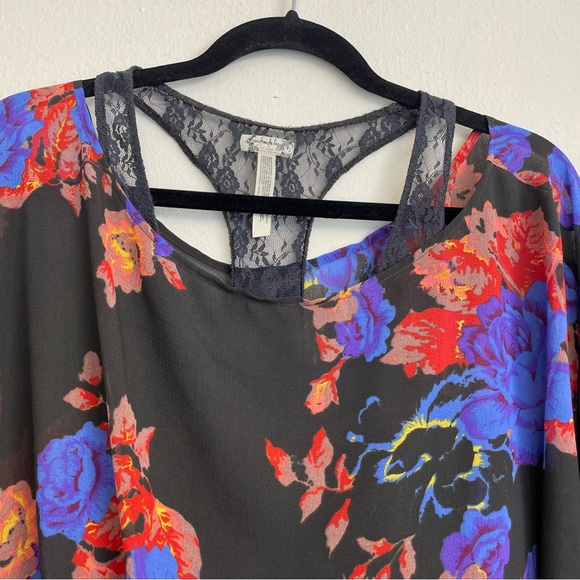Intimately Free People‎ Lace Bodysuit Sz Small Floral with Coverup Sexy feminine - Picture 8 of 15